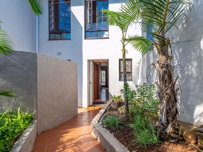 2 bedroom townhouse for sale in uMhlanga Rocks