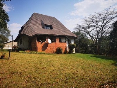 4 Bedroom Freestanding For Sale in Eshowe