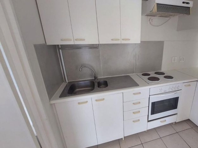 1 Bedroom flat to rent in Bloubergrant
