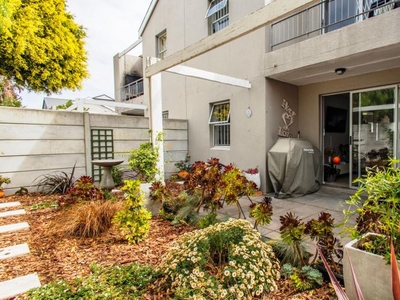2 Bedroom apartment for sale in West Beach, Blouberg