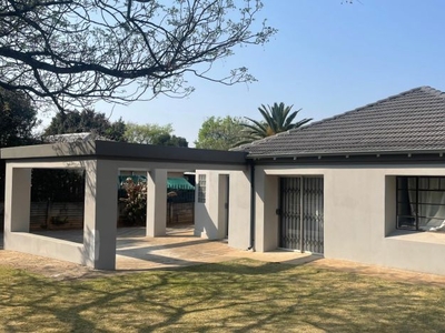 2 Bedroom cottage to rent in Horison, Roodepoort