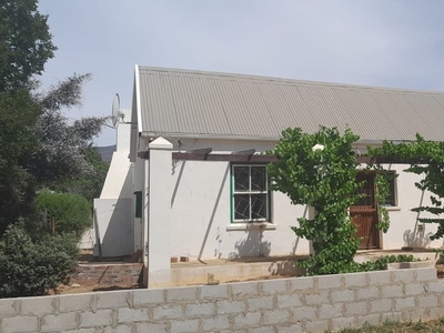 2 Bedroom House For Sale in Barrydale