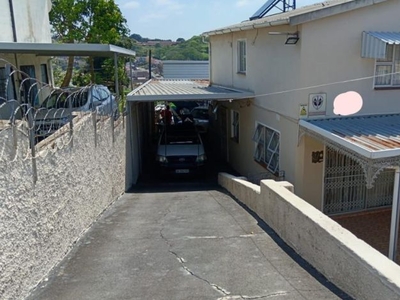 3 Bedroom house rented in Risecliff, Chatsworth