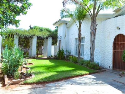 4 Bedroom house for sale in Oosterville, Upington