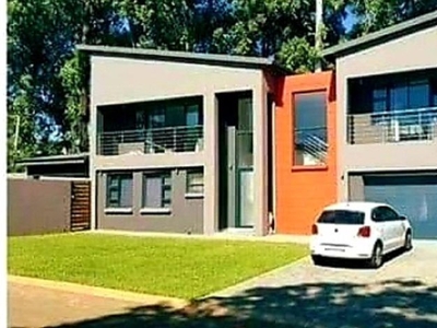 4 Bedroom house for sale in Roodepark Eco Estate, Pretoria