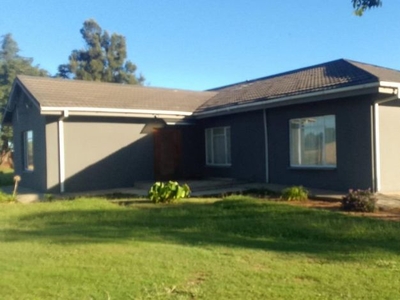 4 Bedroom smallholding for sale in Rosashof, Vanderbijlpark