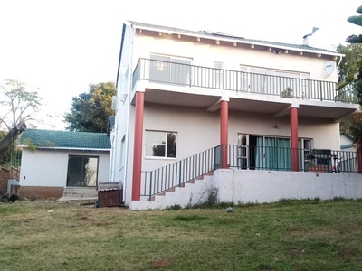 5 Bedroom house rented in Noordheuwel, Krugersdorp
