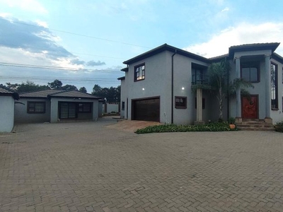 7 Bedroom smallholding for sale in Rietvlei View Country Estates, Pretoria