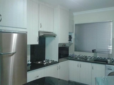 Duplex To Rent in Bryanston, Gauteng