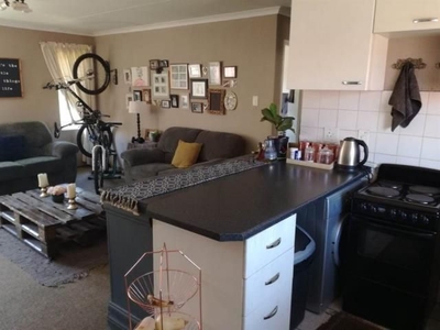 Flat-Apartment To Rent in Meyersdal, Gauteng