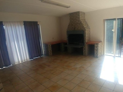 Flat-Apartment To Rent in Yzerfontein, Western Cape