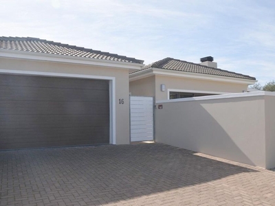 House For Sale in Sandbaai, Western Cape