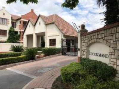 Townhouse To Rent in Lonehill, Gauteng