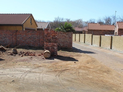 Vacant Land For Sale in Mooivallei Park, North West