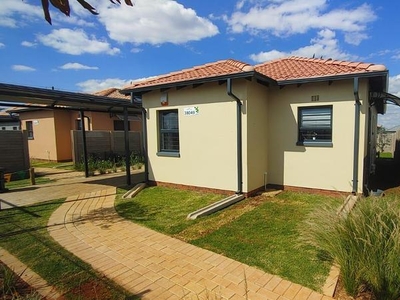 House in Roodepoort For Sale