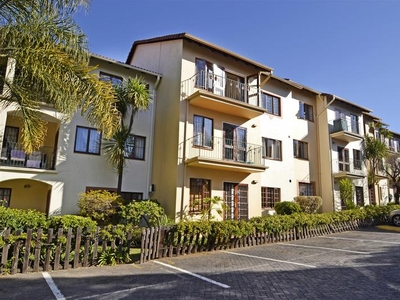 2 Bed Apartment/Flat For Rent Atholl Gardens Sandton