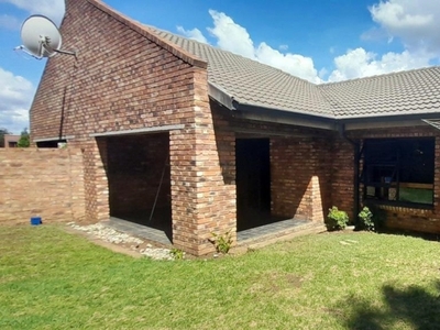 2 Bed House For Rent Botleng Delmas