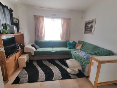 2 Bed House for Sale Groenheuwel Paarl