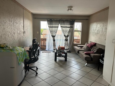 2 Bedroom Apartment / Flat to Rent in Buccleuch