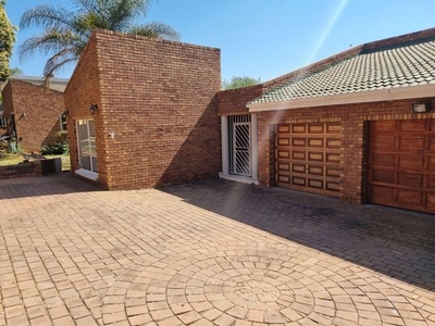 3 Bed House For Rent Meyersdal Alberton