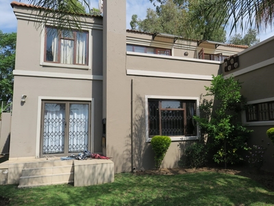 3 Bed House For Rent Barbeque Downs Midrand
