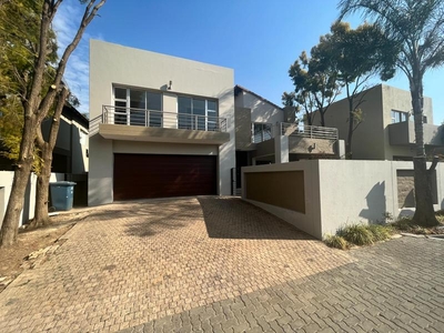 3 Bed Townhouse/Cluster For Rent Six Fountains Residential Estate Pretoria