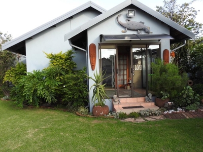 3 Bedroom House For Sale in Duvha Park