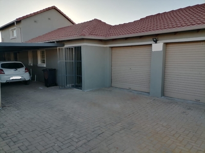 4 Bed House For Rent Andeon Pretoria West