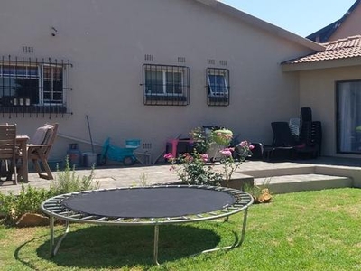 4 Bed House for Sale Marlands Germiston
