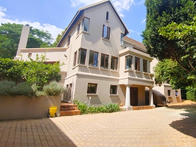 5 Bed House For Rent Baileys Muckleneuk Pretoria