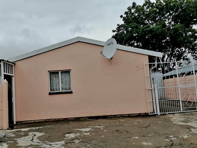 2 Bed House for Sale Acaciaville Ladysmith