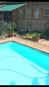 4 Bed House for Sale Barry Hertzog Park Newcastle