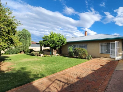 4 Bed House for Sale Universitas Bloemfontein