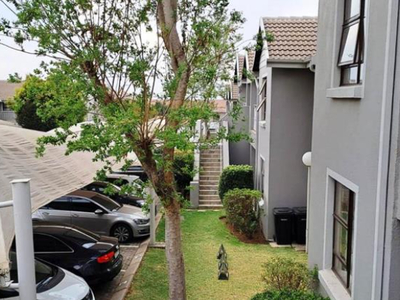 Neat lock up and go 2 Bedroom Unit in Meyersdal