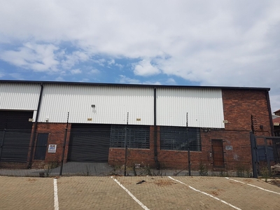 1,725m² Warehouse To Let in Booysens Reserve