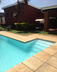 2 Bed Apartment/Flat For Rent Greenstone Hill Edenvale