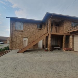 2 Bed Apartment/Flat For Rent Magalieskruin Pretoria North