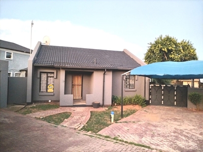 2 Bed House For Rent Elandspoort Pretoria West
