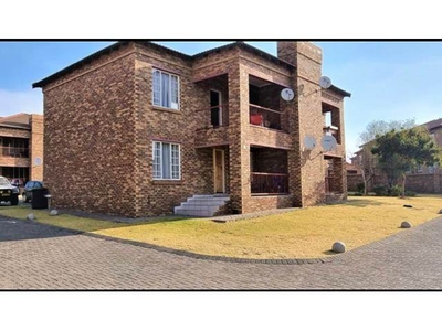 2 Bed Townhouse/Cluster For Rent Erand Gardens Midrand