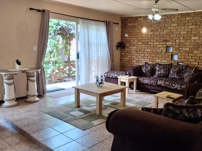3 Bed House for Sale Strubenvale Springs