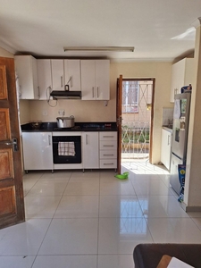 3 Bedroom House For Sale in Bonela