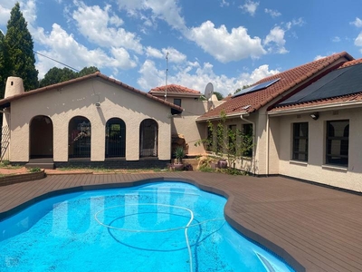4 Bed House For Rent Discovery Roodepoort