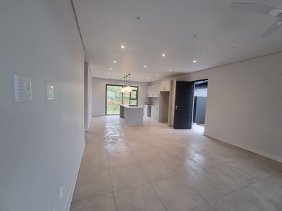 4 bedroom apartment to rent in Sibaya