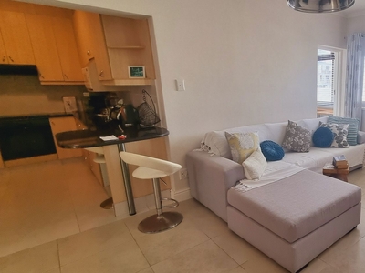 2 bedroom apartment to rent in Sea Point