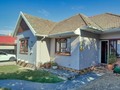 3 Bedroom house in Paarl Central For Sale