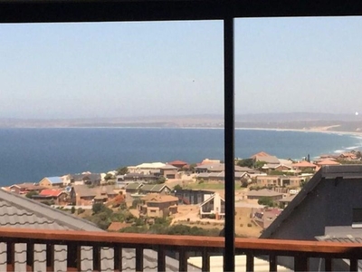 Modern and Spacious Single Level 3 Bedroom Duet with beautiful ocean view for Sale in Dana Bay