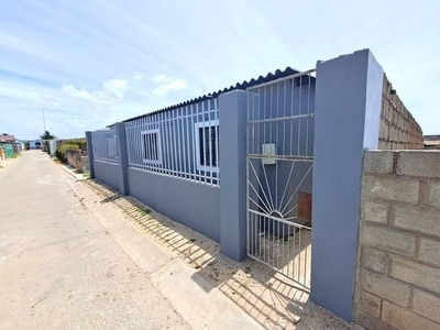 PROPERTY INVESTMENT - 10 INCOME GENERATING ROOMS - PRICE REDUCED