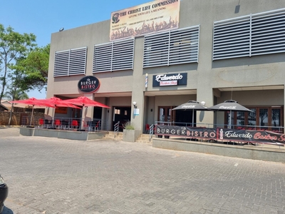 Retail units TO LET in Braam Pretorius street