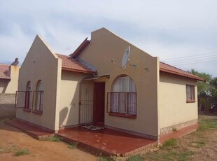 2 Bedroom House to rent in Mmabatho Unit 13