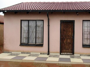 House for sale in Soshanguve